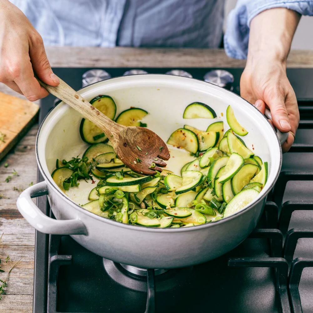 World Market Merten & Storck 1873 Enamel Cast Iron Braiser 4 Quart 6 World Market Merten & Storck 1873 Enamel Cast Iron Braiser 4 Quart - Image 4